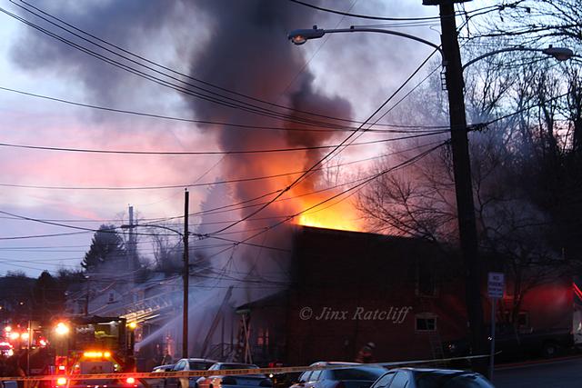 Coates Street Fire 04/06/14 courtesy of Jinx Ratcliff