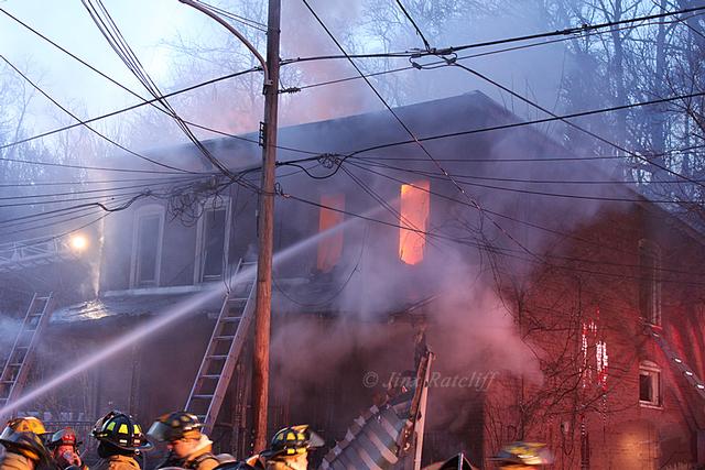 Coates Street Fire 04/06/14 courtesy of Jinx Ratcliff