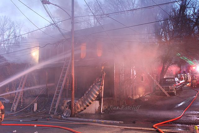 Coates Street Fire 04/06/14 courtesy of Jinx Ratcliff