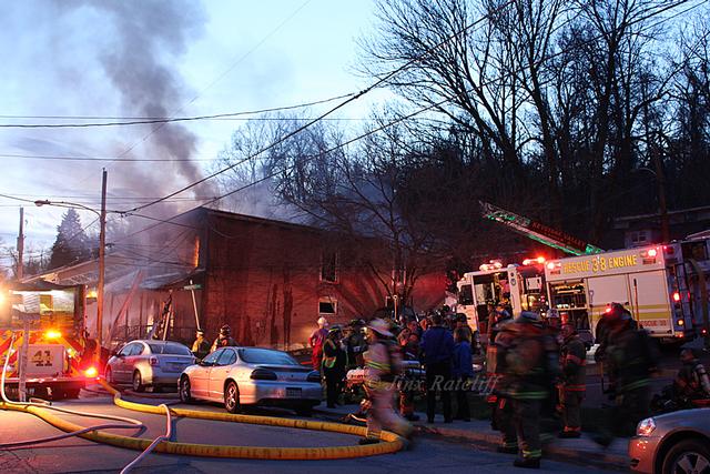 Coates Street Fire 04/06/14 courtesy of Jinx Ratcliff